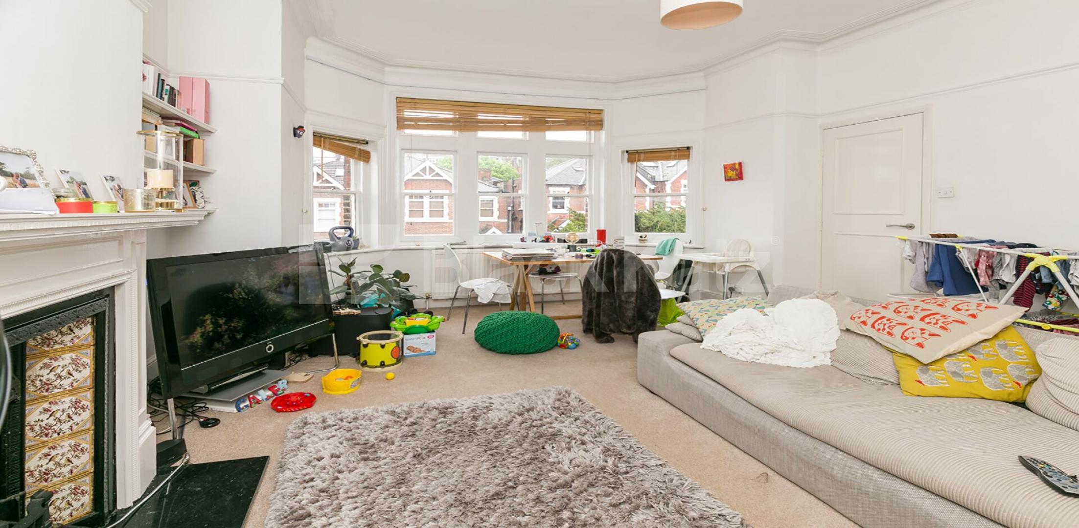 			Stunning Two Bedroom Property in Crouch End, 2 Bedroom, 1 bath, 1 reception Flat			 Clifton road, Crouch End